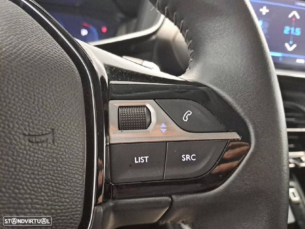 Peugeot 208 1.2 PureTech Allure Pack EAT8 - 17
