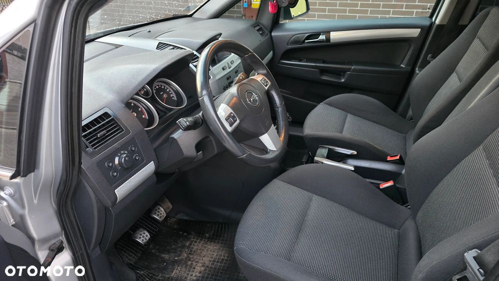 Opel Zafira 1.9 CDTI Sport - 6