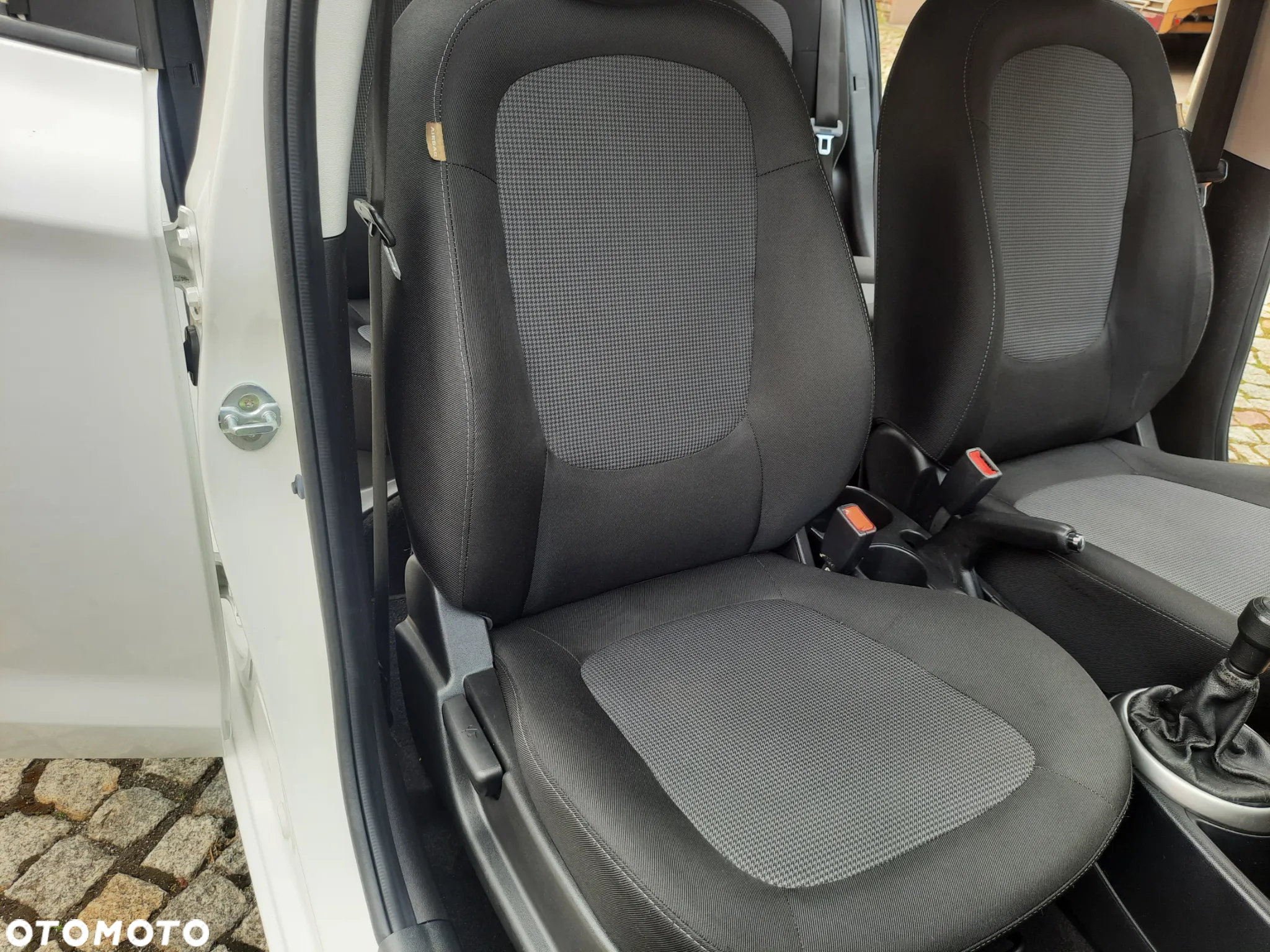 Hyundai i20 1.25 Comfort - 17