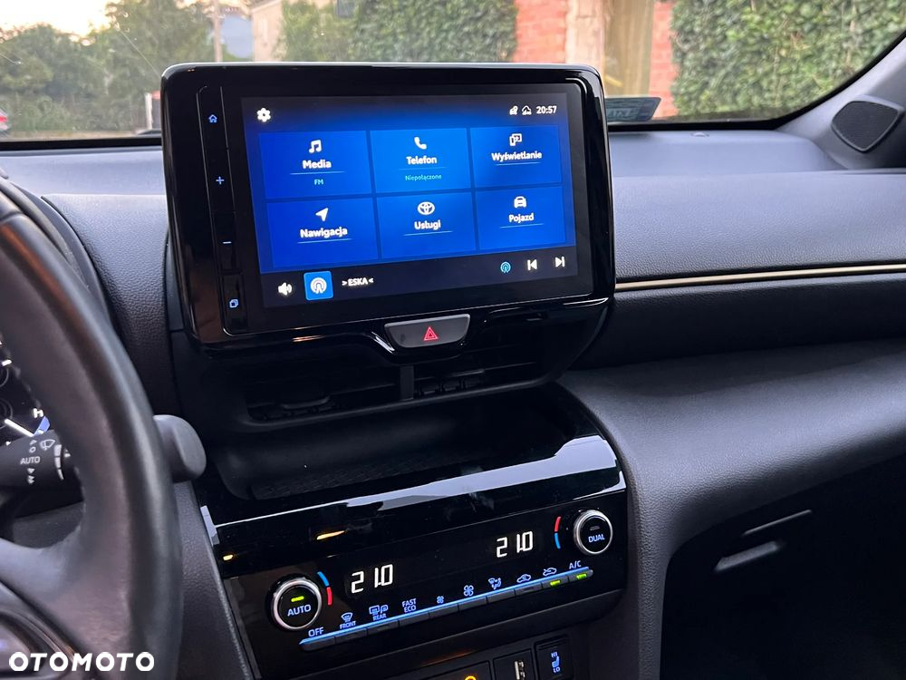 Toyota Yaris Cross Hybrid 1.5 Premiere Edition - 23