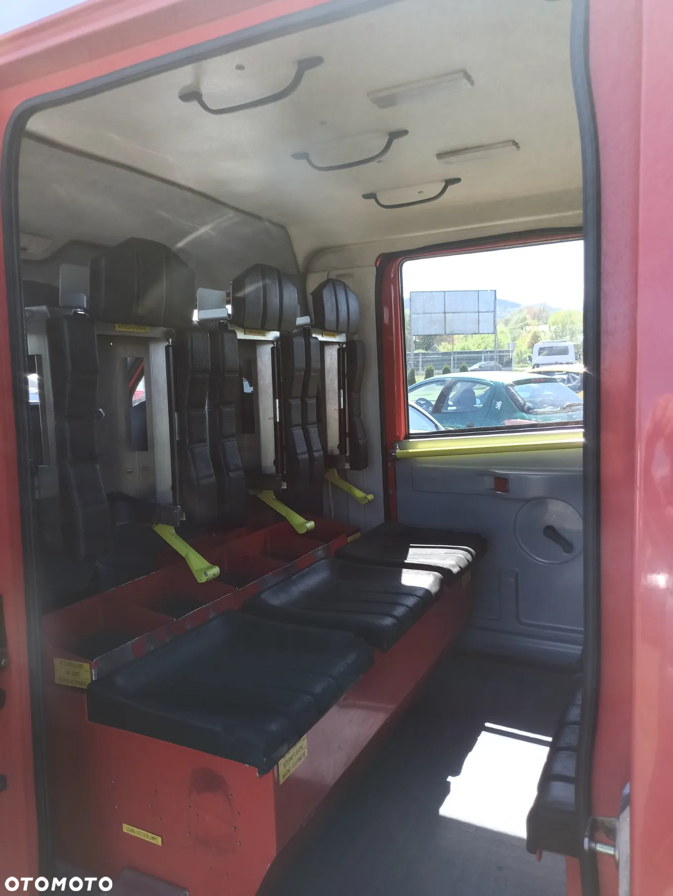 Mercedes-Benz Sprinter - 22