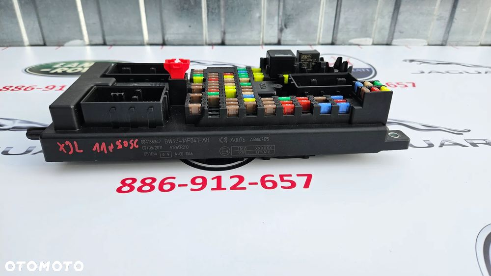 Jaguar XJ 351  Skrzynka bezpieczników BCM Moduł BSI BW93-14F041-AB - 6