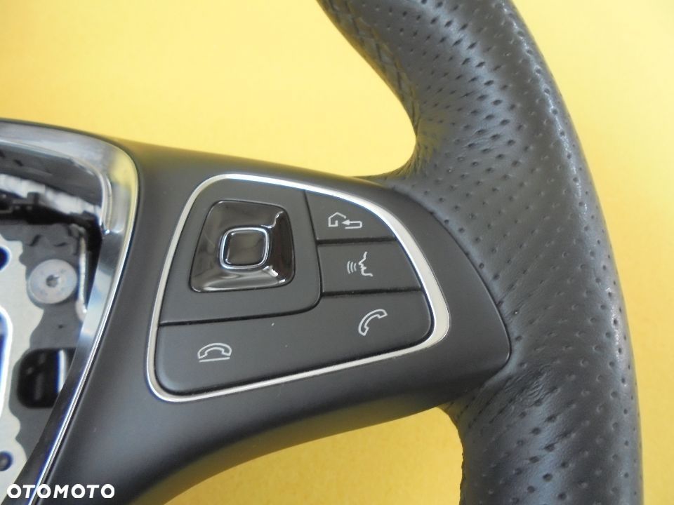 MERCEDES E KLASA W213 KIEROWNICA LOPATKI - 3