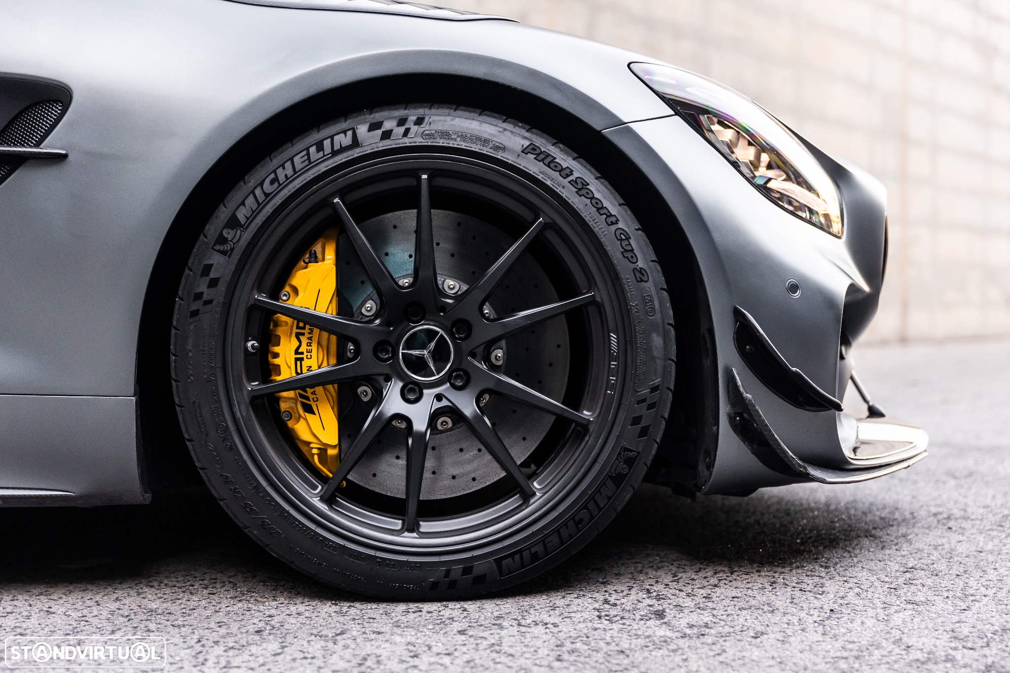 Mercedes-Benz AMG GT R - 7
