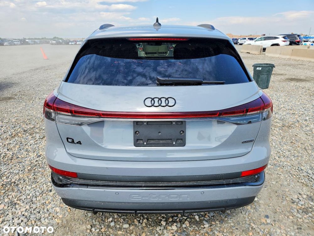 Audi Q4 e-tron - 7