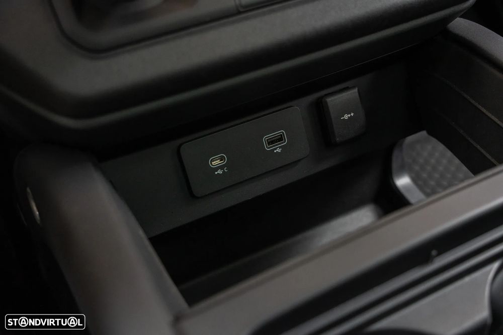 Land Rover Defender 2.0 P400e 110 AWD - 25