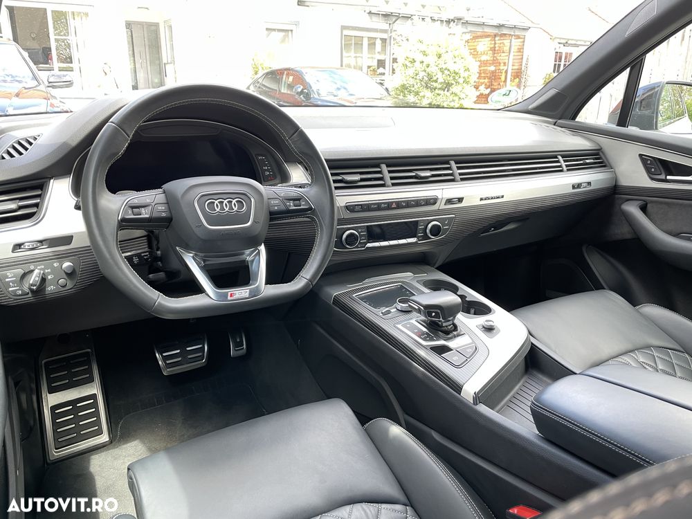 Audi SQ7 4.0 TDI quattro Tiptronic - 6