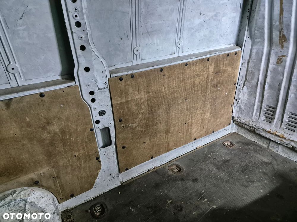 WYBITKA PAKI ZABUDOWA ŚREDNIAK L2 MASTER III MOVANO B  NV400 2.3 10r.+ - 2