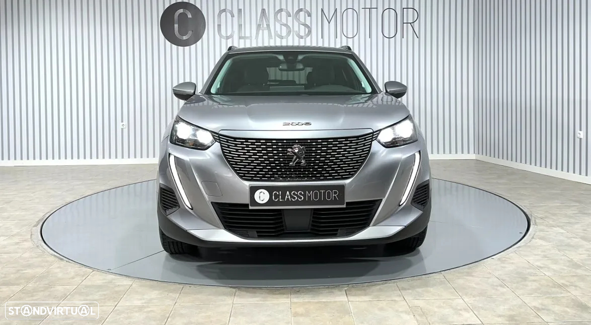 Peugeot e-2008 50 kWh Allure - 3