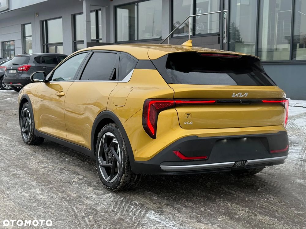 Kia K4 1.6 T-GDI L - 11