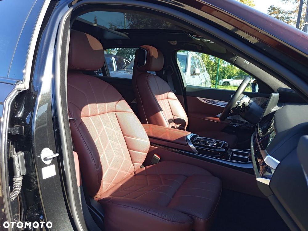 BMW Seria 7 - 19
