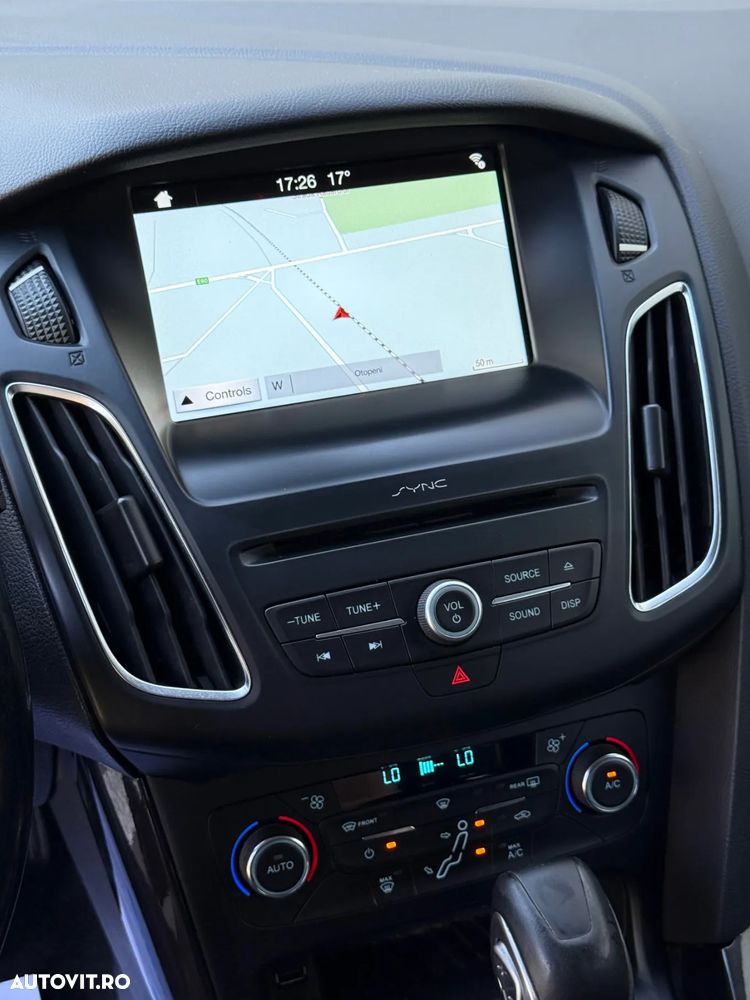 Ford Focus 1.5 Ecoboost Titanium Business - 19