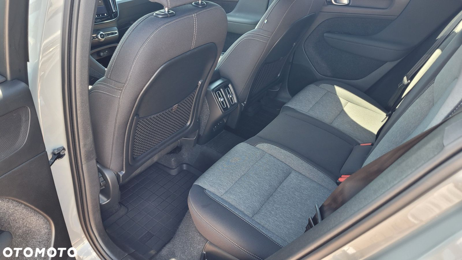Volvo XC 40 - 13