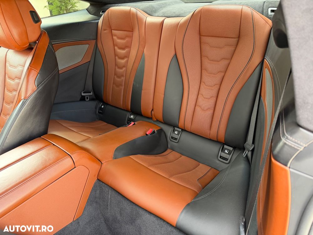 BMW M8 M850i xDrive AT - 19