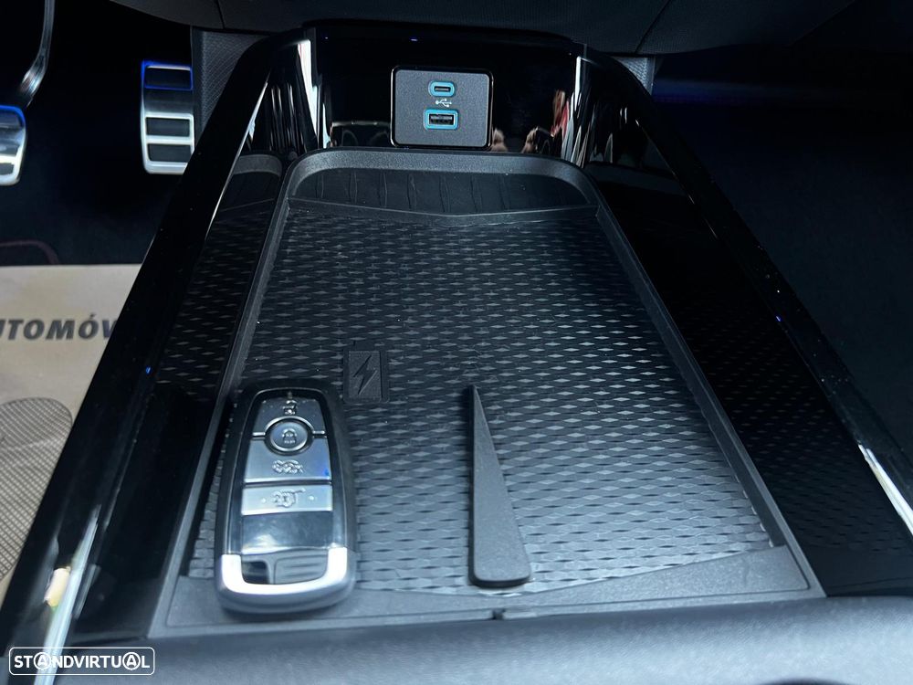 Ford Mustang Mach-E 98.7 kWh Premium - 49