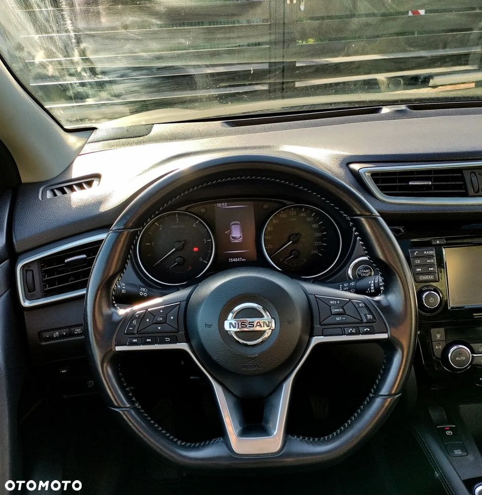 Nissan Qashqai 1.5 dCi N-WAY - 25