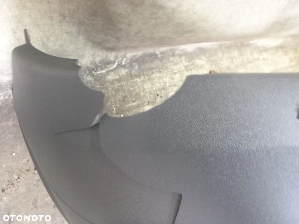 iveco daily 06r- zderzak przód nowy z uszkodzeniem uszkodzony - 3