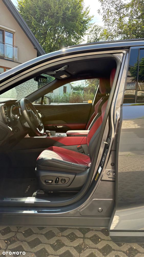 Lexus RX 500h F Sport Edition - 8