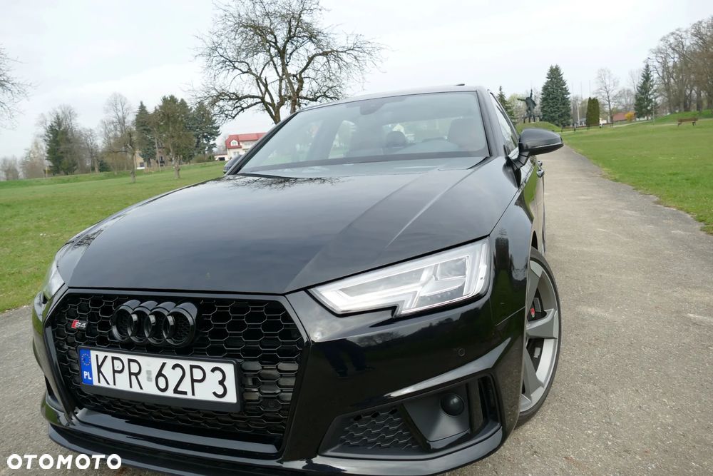 Audi S4 Limousine - 8