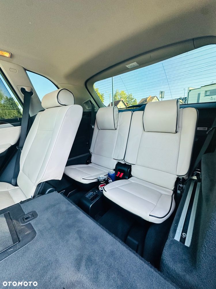 BMW X5 4.8i - 17