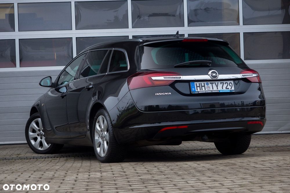 Opel Insignia 1.4 T Cosmo S&S - 9