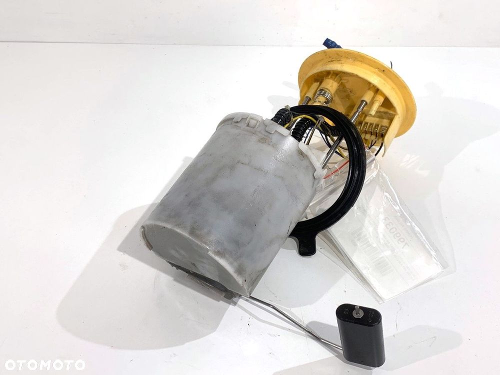 POMPA PALIWA  VW PASSAT B6 Variant (3C5) 2005 - 2011 2.0 TDI 103 kW [140 KM] olej napędowy 2005 - - 2