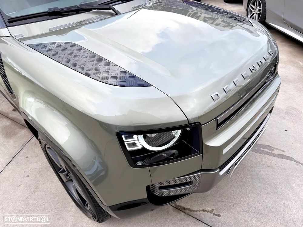 Land Rover Defender 2.0 P400e 110 AWD X-Dynamic SE - 37