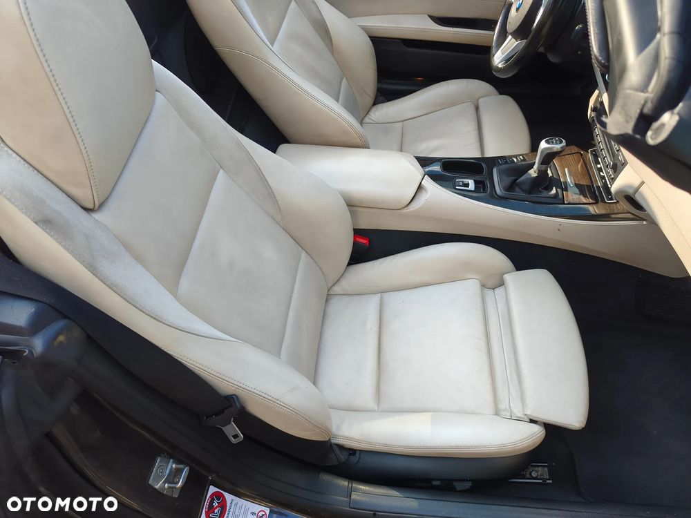 BMW Z4 23i sDrive - 11
