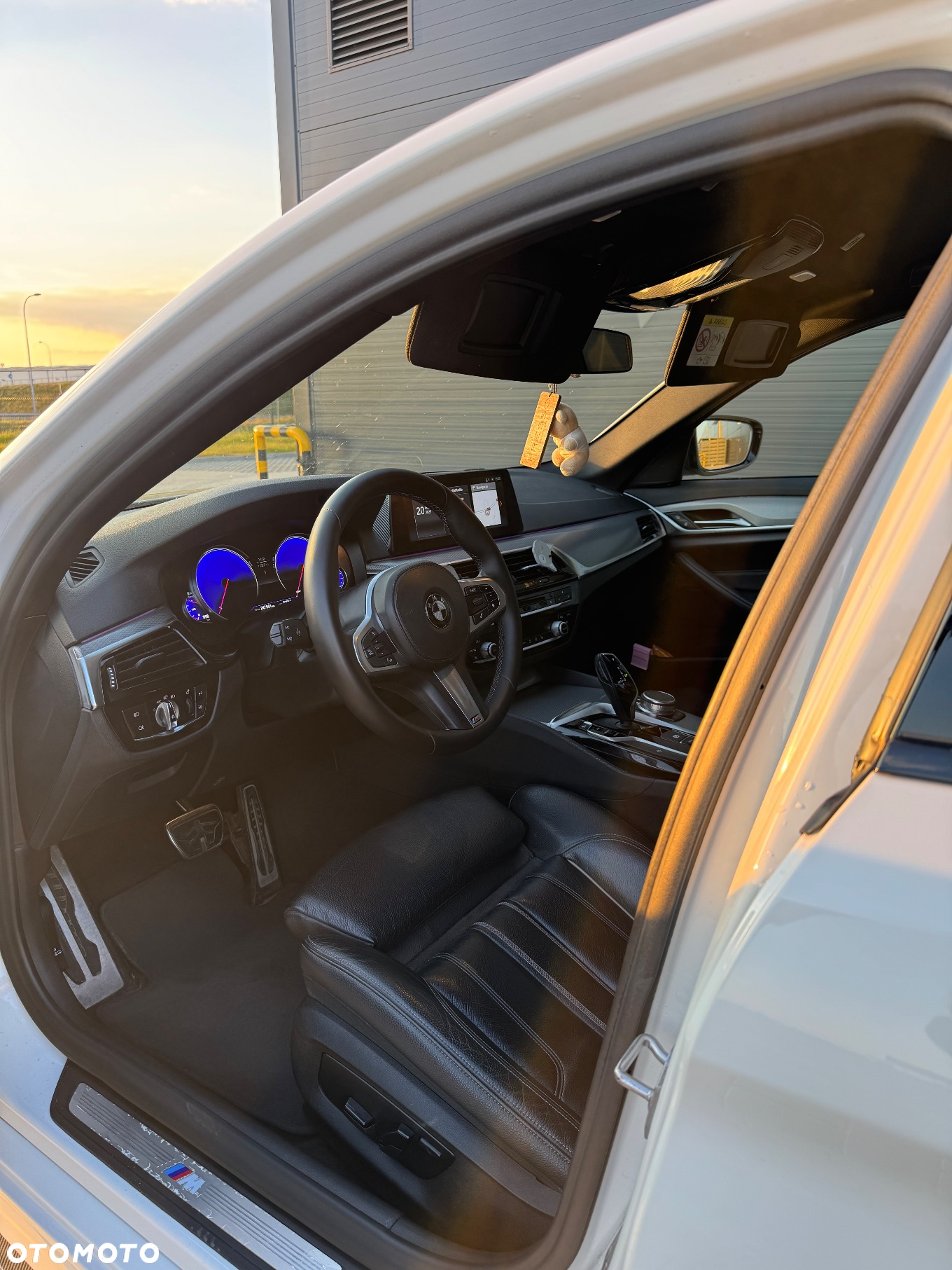 BMW Seria 5 520d M Sport sport - 11