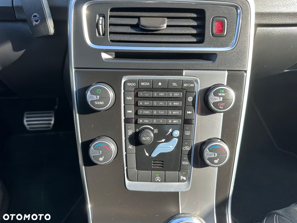 Volvo S60 D2 Drive-E R-Design Momentum - 30