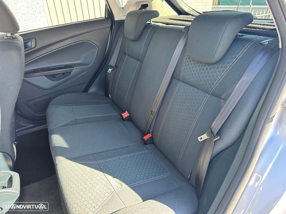 Ford Fiesta 1.25 Titanium - 11