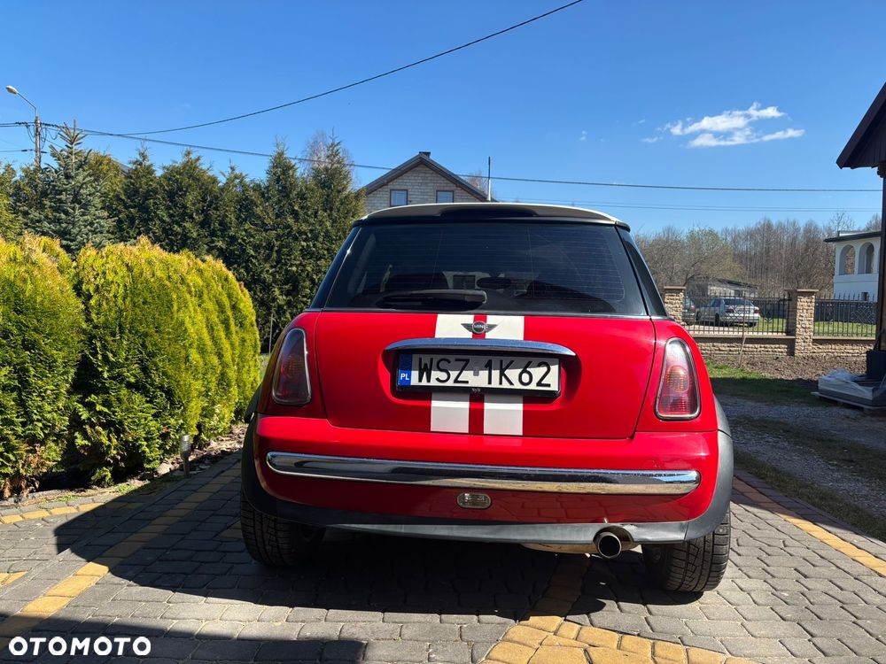 MINI Cooper Standard - 4