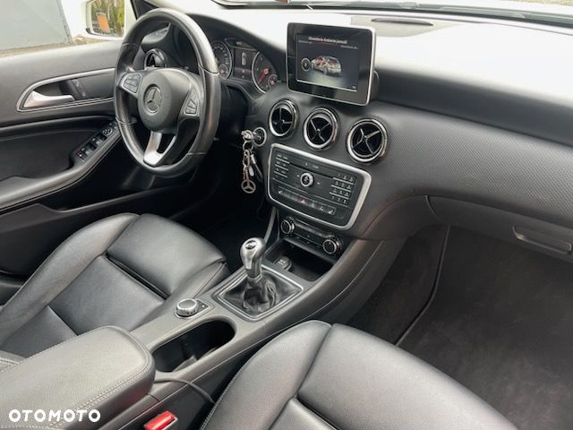 Mercedes-Benz Klasa A 180 d Style - 12