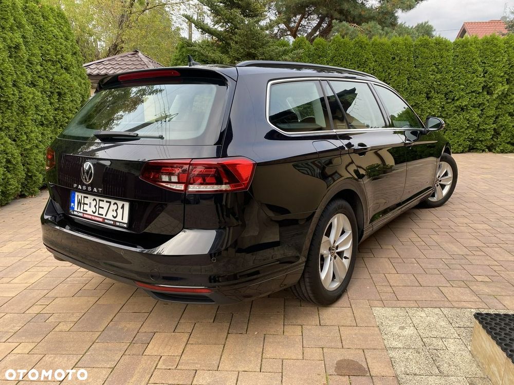 Volkswagen Passat - 10