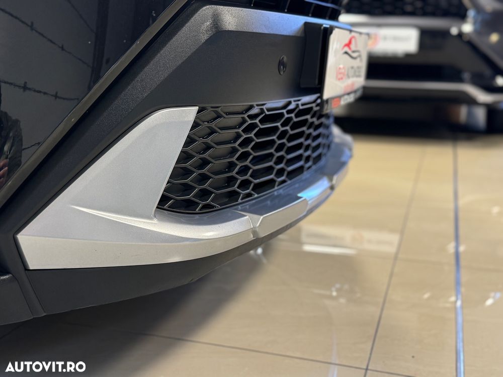 Toyota C-HR Hybrid Style Selection - 33