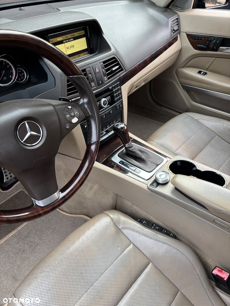 Mercedes-Benz Klasa E - 12