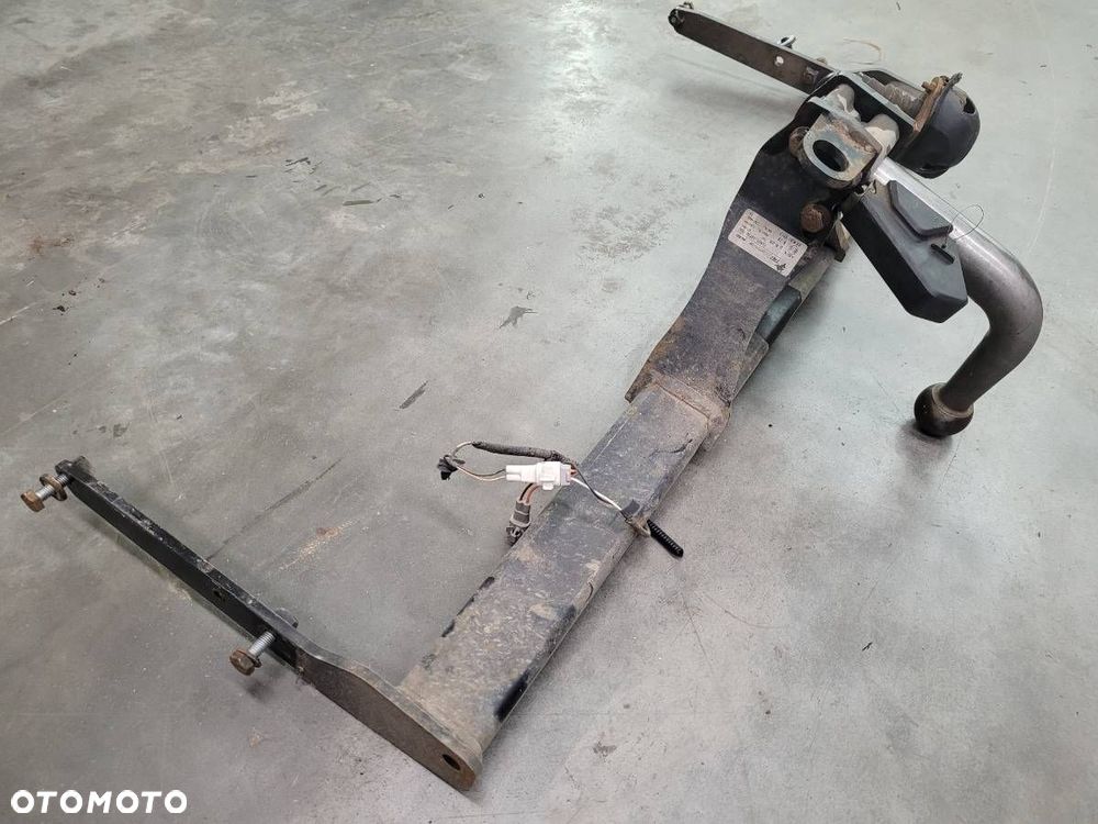 HAK HOLOWNICZY SUZUKI VITARA III TRIMOTIVE ALKO 7290154P00 - 7