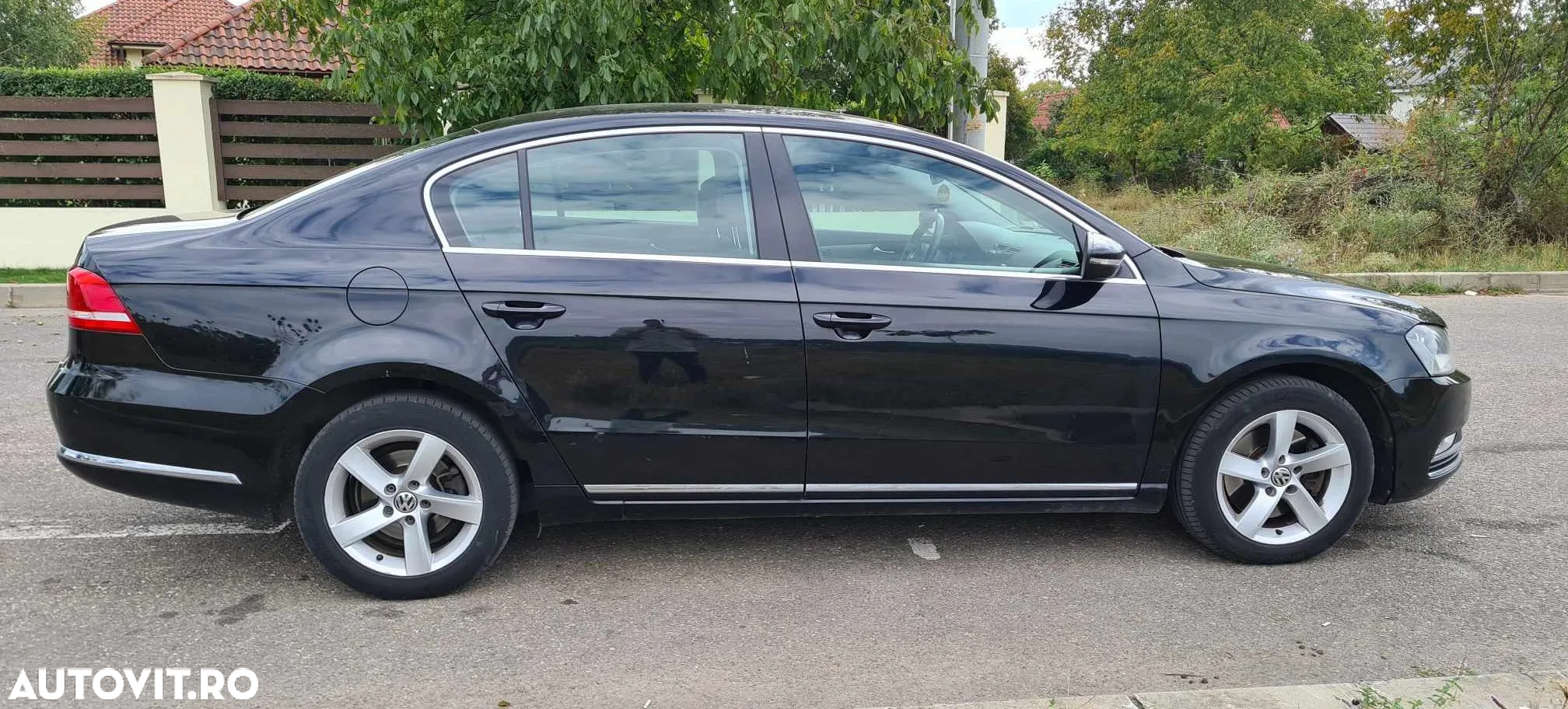 Volkswagen Passat Variant 2.0 Blue TDI DSG SCR Highline - 4