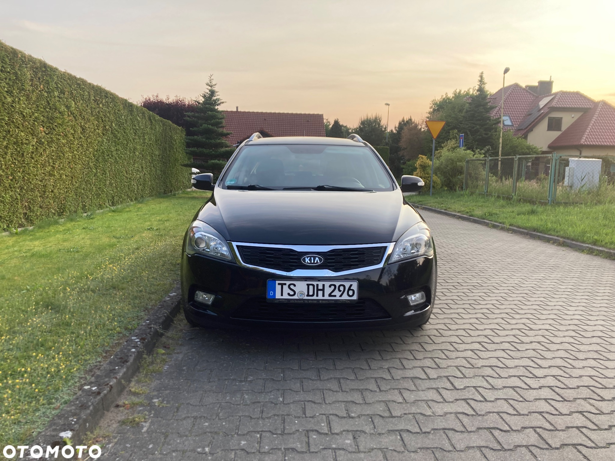 Kia Ceed Cee'd 1.6 L Euro2012 - 3