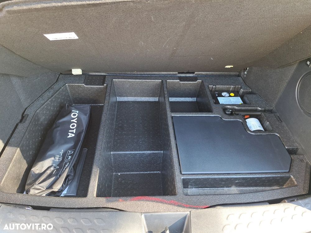Toyota C-HR 2.0 HSD 184 CP 4x2 CVT Special Edition - 26