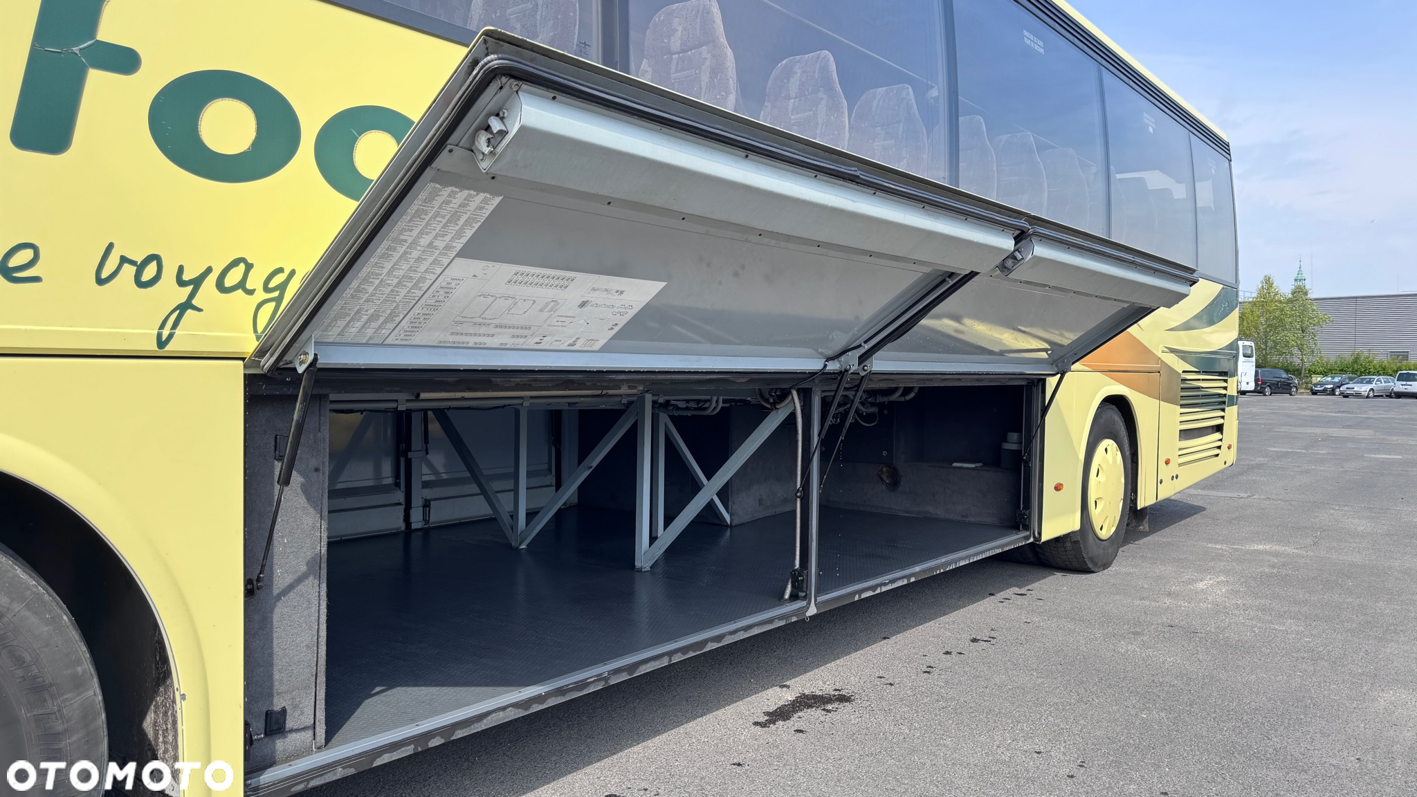 Van Hool T915 TL / MAN - silnik/ euro 4/ Klima / 61 miejsc / Cena:89000 zł netto - 5