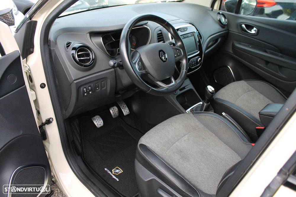 Renault Captur 1.5 dCi Exclusive - 5