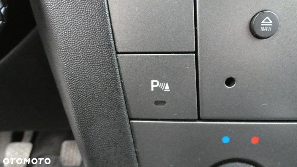 Opel Vectra 1.9 CDTI Cosmo - 28