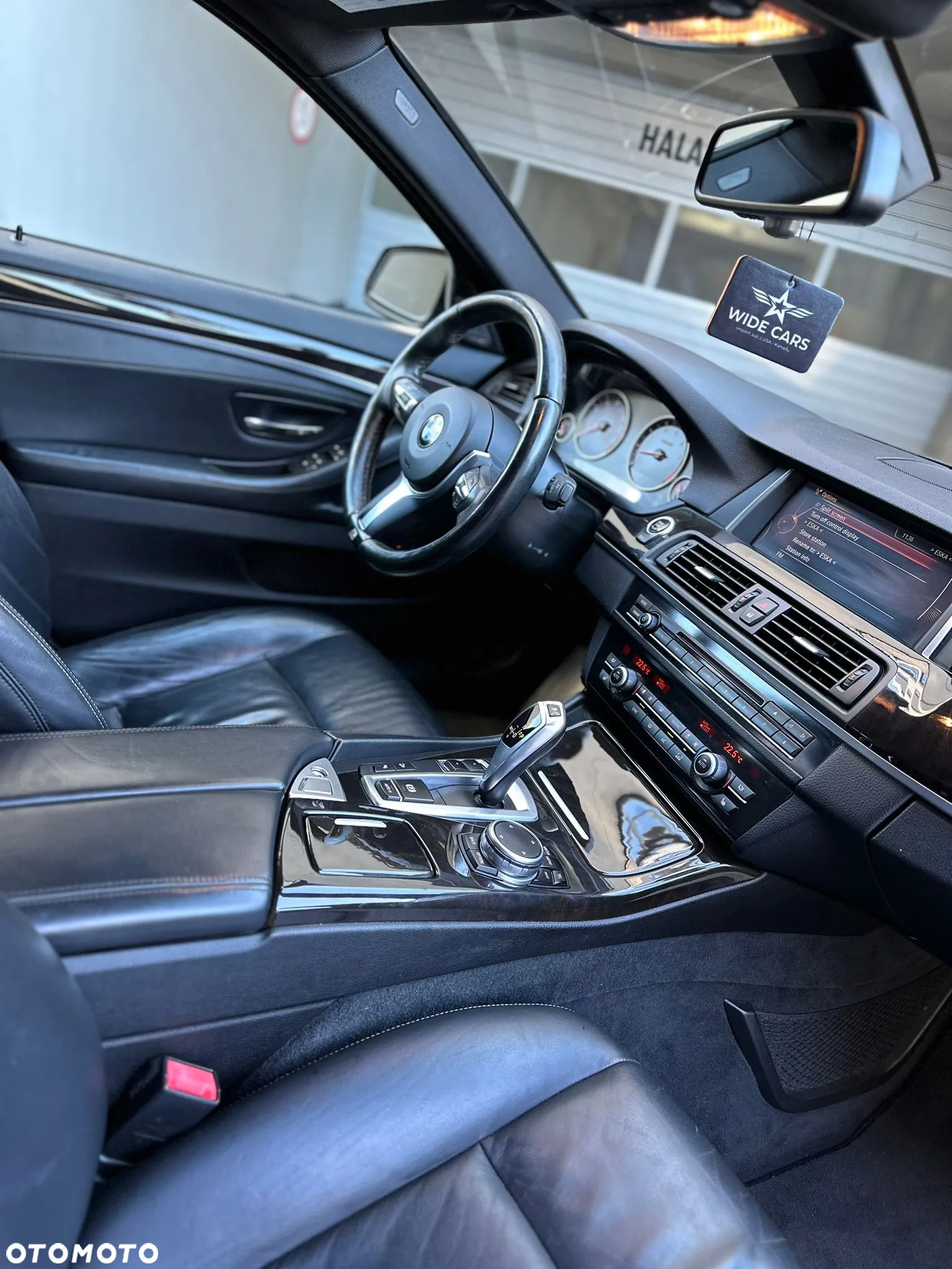 BMW Seria 5 535i xDrive Luxury Line - 9