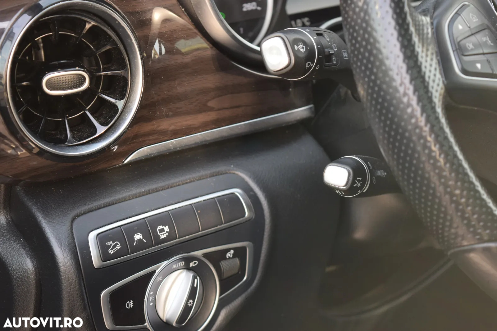 Mercedes-Benz V 300 d lang 4Matic 9G-TRONIC Avantgarde - 15