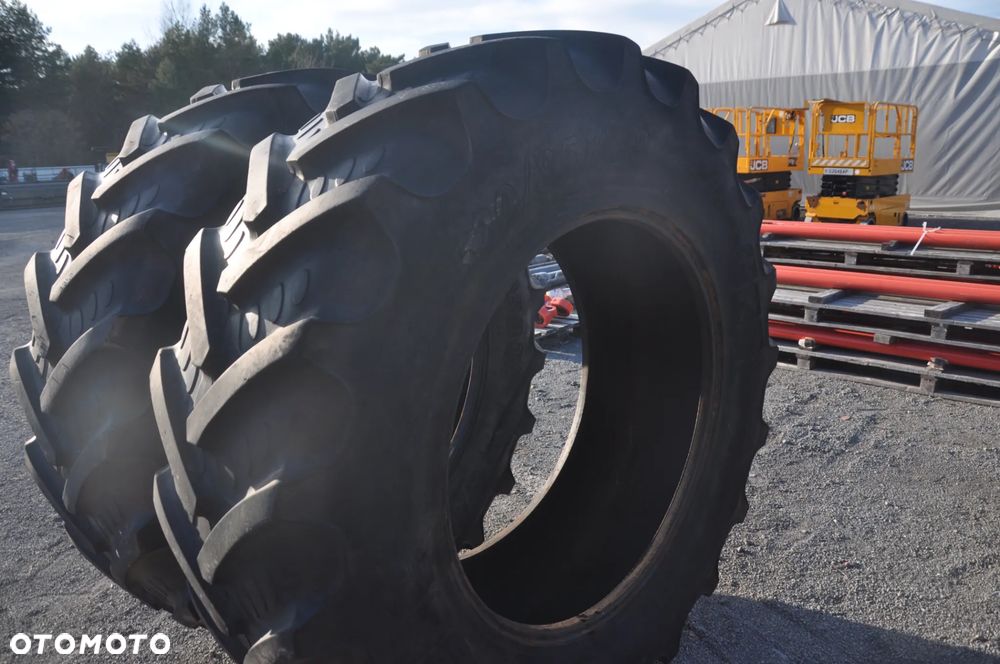 Opona BKT 520/85 r 38 20.8 r 38 - 6