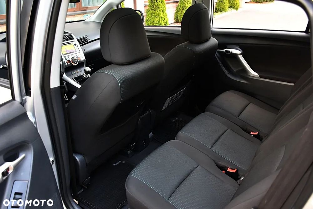 Toyota Verso 1.8 5-Sitzer Executive - 37