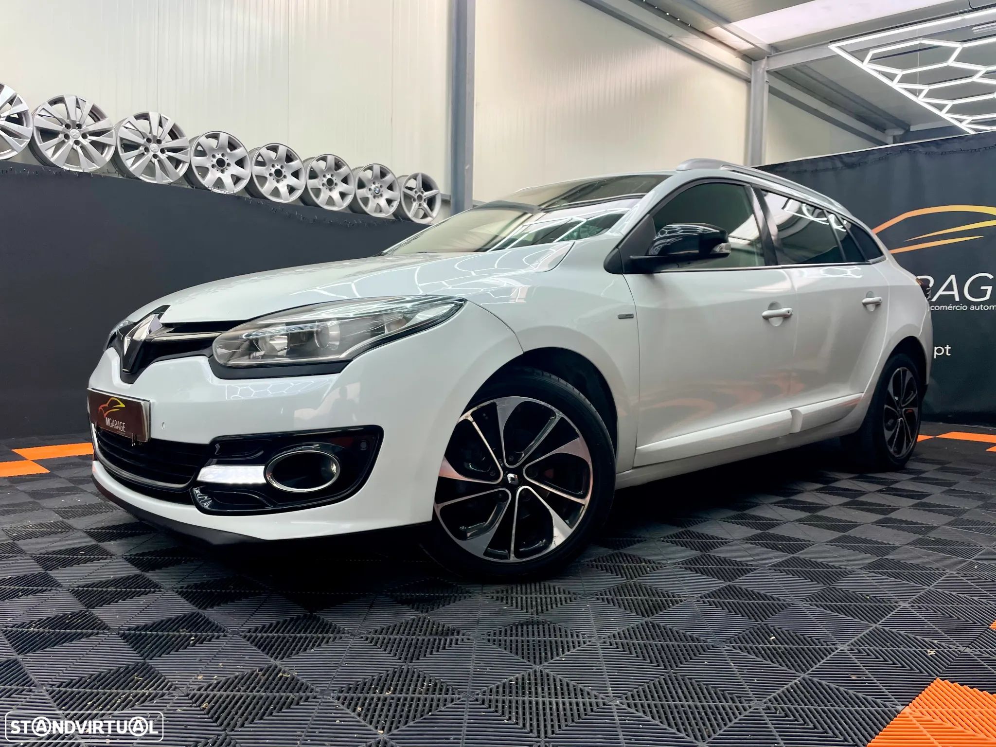 Renault Mégane Sport Tourer 1.6 dCi Bose Edition SS - 1
