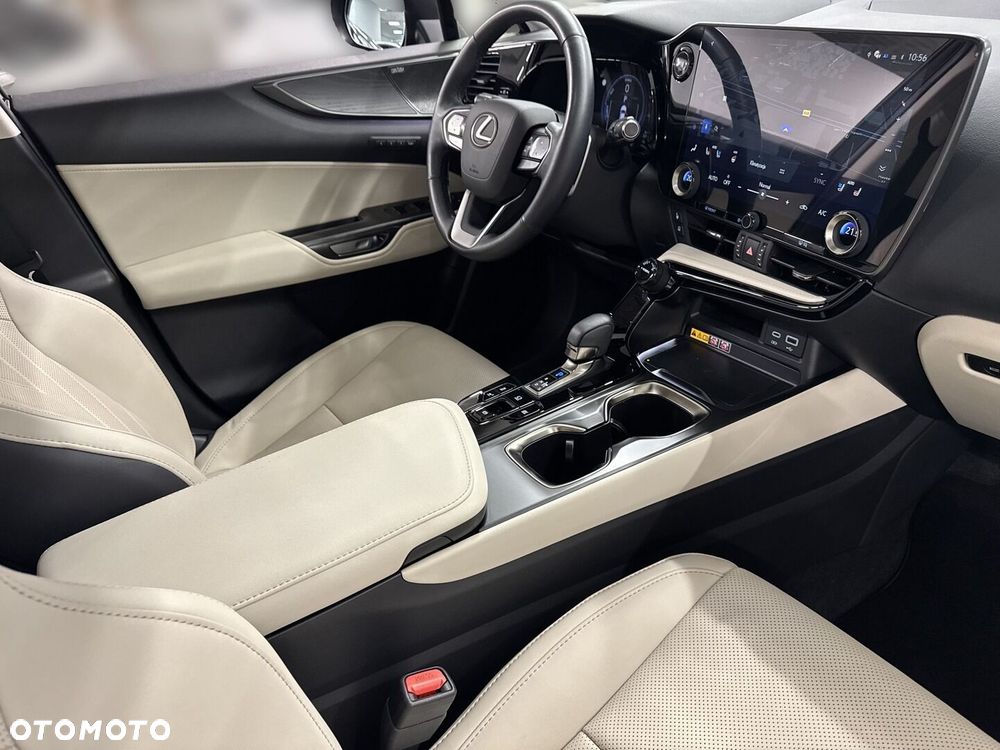 Lexus NX 350h Omotenashi AWD - 23