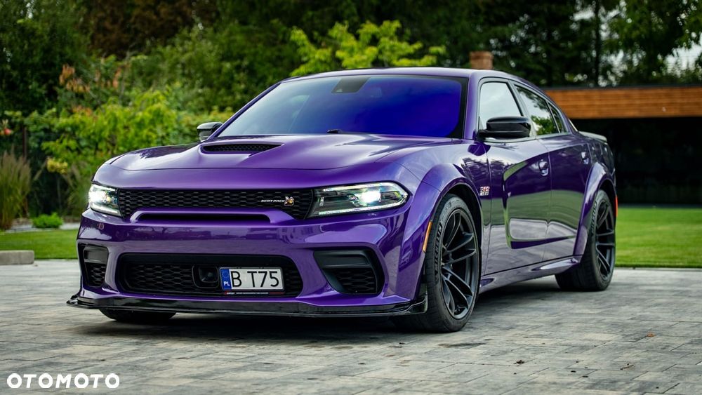 Dodge Charger 6.4 Scat Pack Widebody - 13